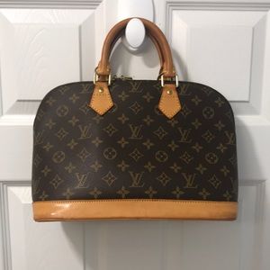 Authentic Louis Vuitton Alma PM Monogram